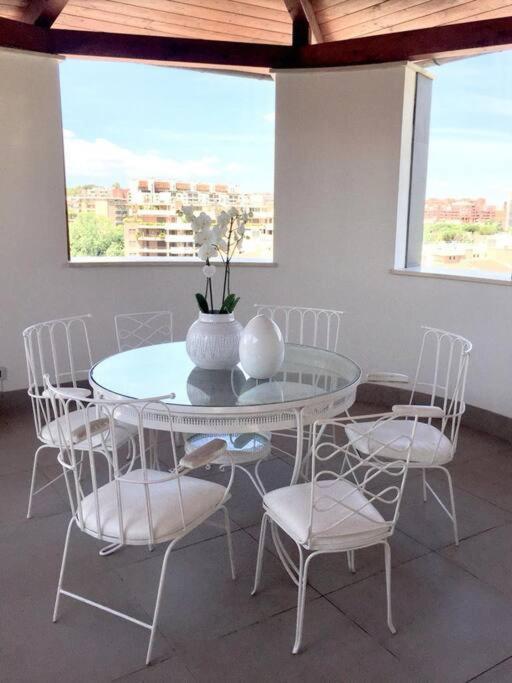 Casa Incantevole Con Vista Parco Appia Antica Villa Рим Екстериор снимка